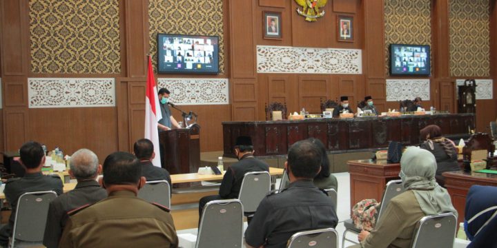 DPRD KOTA PROBOLINGGO SETUJUI DUA RAPERDA TERKAIT EKONOMI DAN PEMBANGUNAN DAERAH